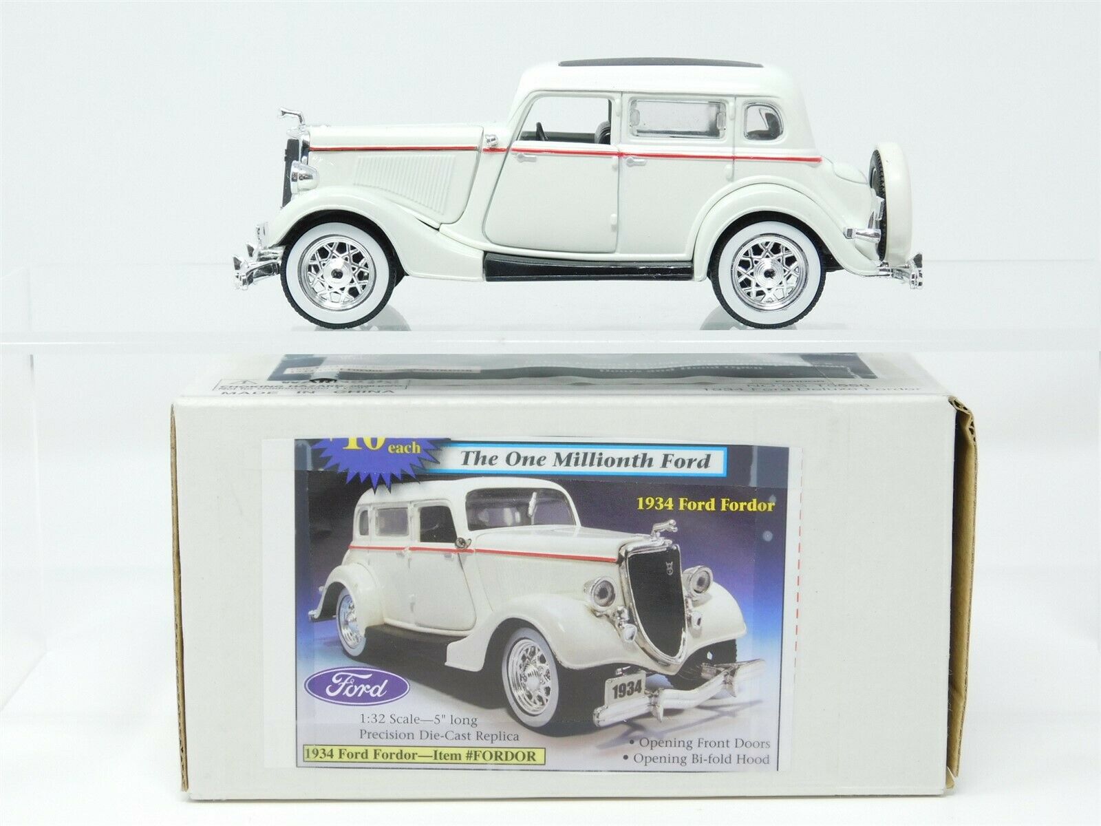 1:32 Scale National Motor Museum Ss-t5550 Die-cast 1934 Ford Deluxe Fordor