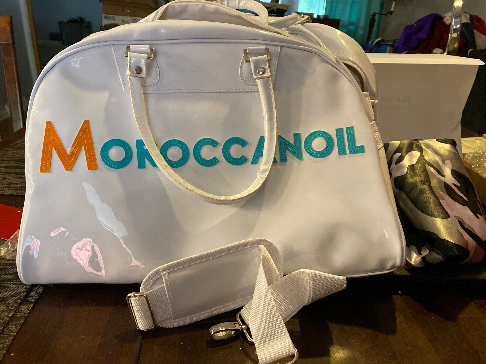 Moroccan Oil Large White Vinyl Tote Gym Overnight Travel Duffle Bag
