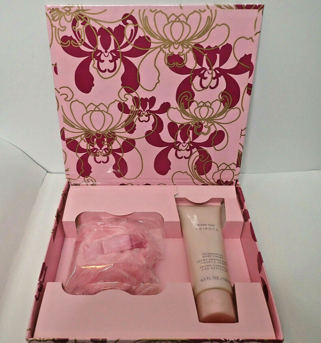 Mary Kay Tribute 4.5 Oz Shimmery Body Cream And Powder Puff Box Gift Set Nib