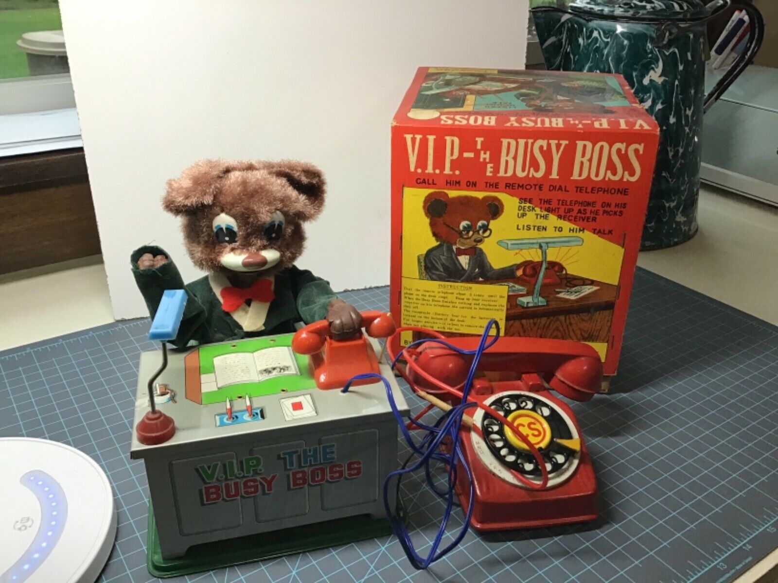 Tin Toy  "cragstan"  "vip The Busy Boss" -teddy The Manager  -box